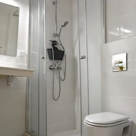 Trinity Apartment 아파트